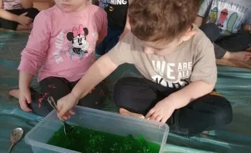 Poszukiwacze skarbów, czyli galaretka z niespodzianką