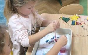 Warsztaty świąteczne w grupie Ekoludki (5)