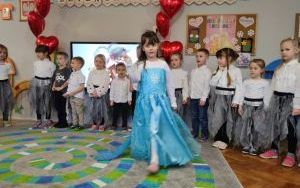 Dzień Babci i Dziadka w grupie Puchatki (5)