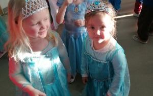 Kolorowy bal karnawałowy  (11)
