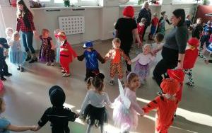 Kolorowy bal karnawałowy  (4)