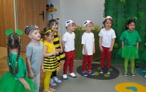 Teatrzyk w grupie "Biedronki" (8)