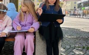 Oleśnickie Bystrzaki ze szkicownikiem i ołówkiem (5)