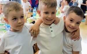 Pożegnanie przedszkola przez grupę Żabki (10)
