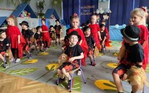 Nutki idą do szkoły (3)