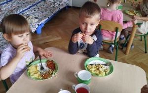 Nasze pierwsze kroki w przedszkolu (15)