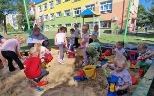 Nasze pierwsze kroki w przedszkolu (5)
