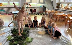 Jesienna ścieżka sensoryczna (6)