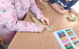 Pierwsze dni Puchatków w przedszkolu (5)
