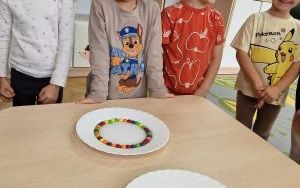 Jesienne zabawy kolorami (10)