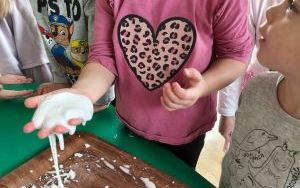Kreatywne i odkrywcze zabawy Puchatków (4)