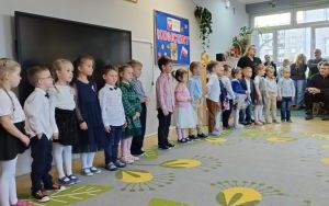 Koncert jesienno-patriotyczny w grupie Ekoludki (2)