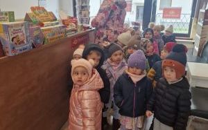 Maluchy wysyłają list do Świętego Mikołaja (2)