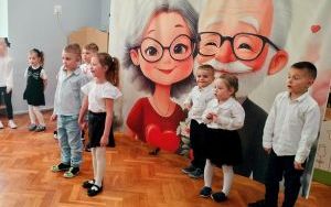 Dzień Babci i Dziadka w Nutkach (12)