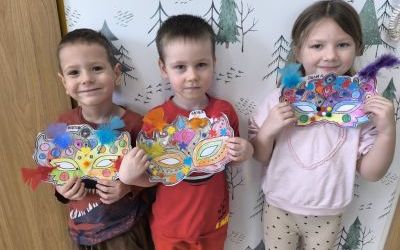 Maski karnawałowe (16)