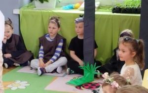 Przedstawienie "Calineczka" (4)