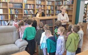 Lekcja biblioteczna Biedronek (5)