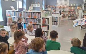 Lekcja biblioteczna Biedronek (1)
