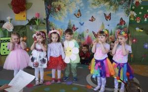 Maluchy zagrały w spektaklu (5)