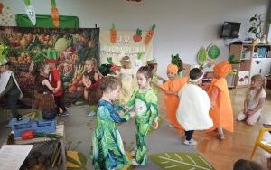 "Teatr to jest widownia i scena" (3)