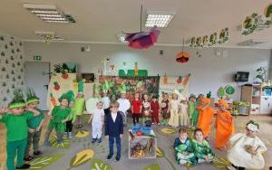 "Teatr to jest widownia i scena" (8)